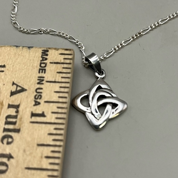 Celtic Silver Figaro Necklace - Picture 4 of 4